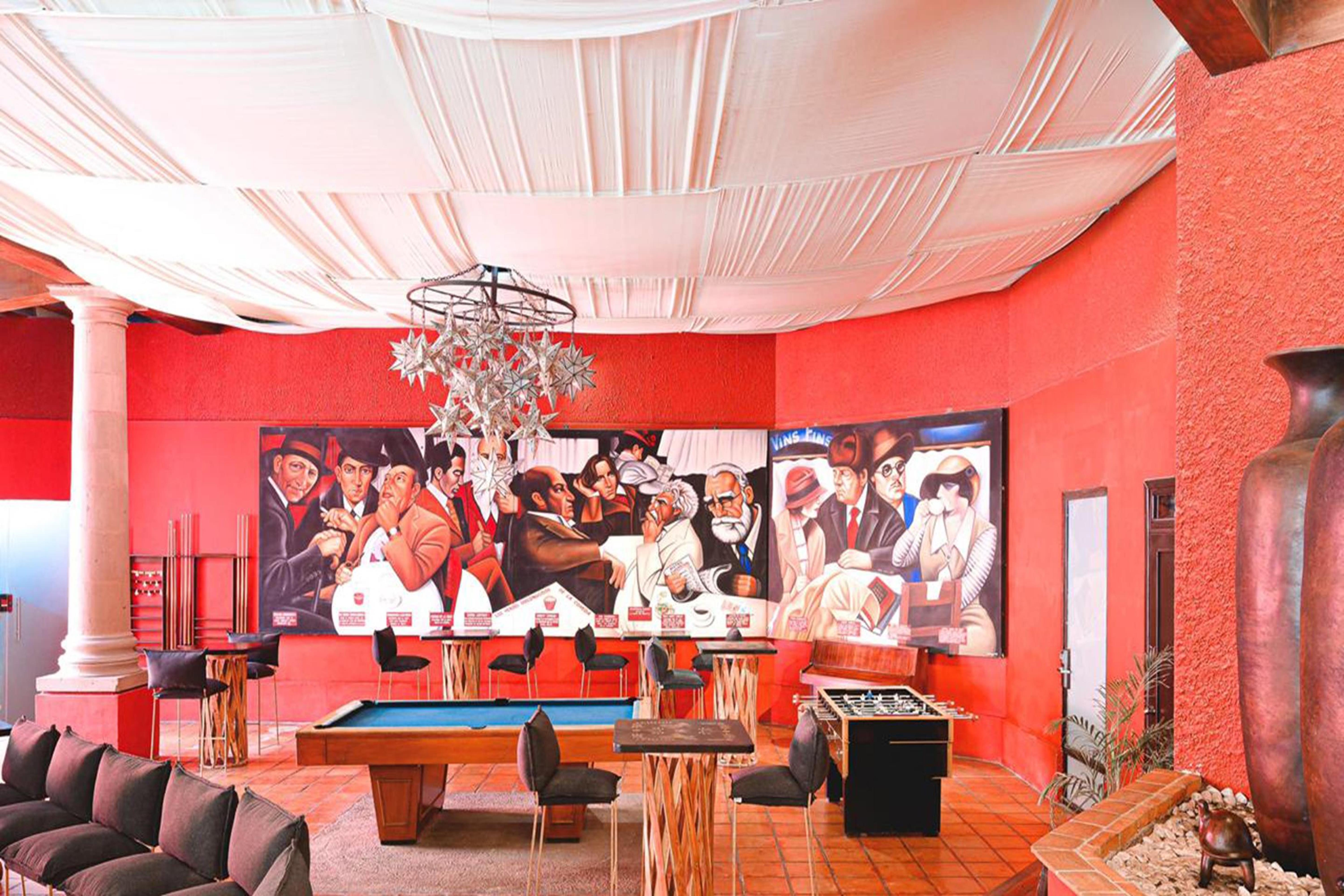 Real De Minas San Miguel De Allende Zewnętrze zdjęcie The interior of the clubhouse
